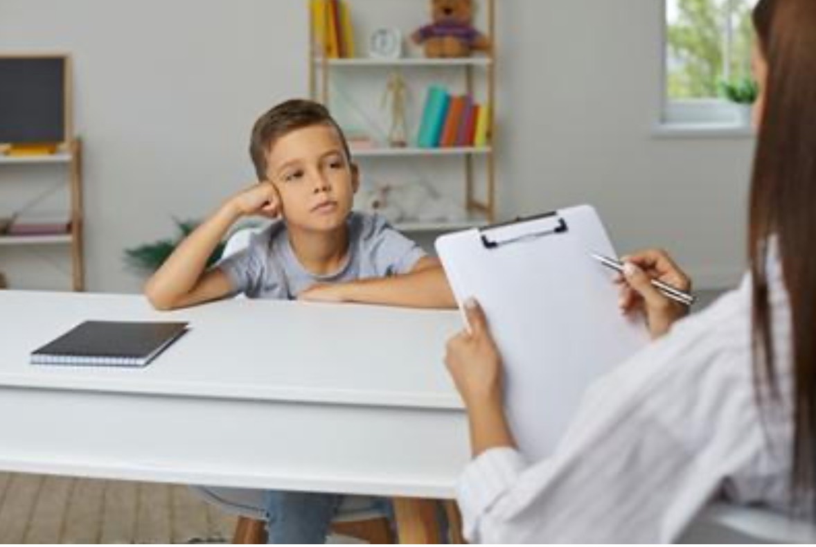 اختلال نقص توجه و بیشفعالی (ADHD)