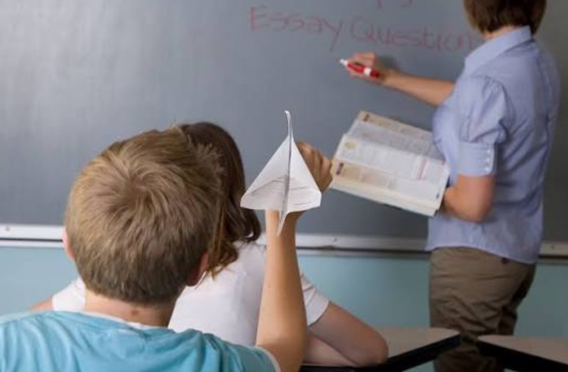 علائم ADHD در کودکان؛ والدین به چه نشانههایی باید توجه کنند؟